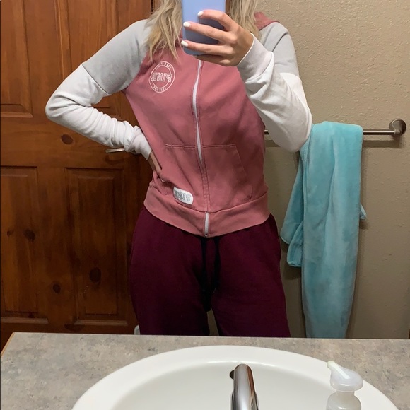 !!!! LAST DAY !!!!! 4 for $20 Pink bundle - Picture 3 of 5